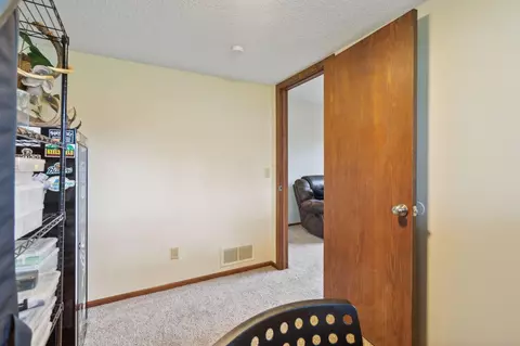 3801 Heather Dr, Eagan, MN 55122 photo 28