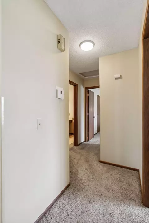 3801 Heather Dr, Eagan, MN 55122 photo 15