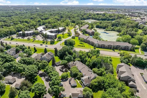 3579 Blue Jay Way #201, Eagan, MN 55123 photo 35