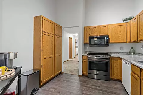 3579 Blue Jay Way #201, Eagan, MN 55123 photo 15