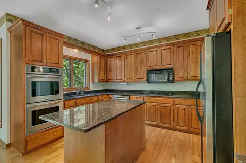 1111 Mill Creek Cir, Saint Cloud, MN 56303 photo 7