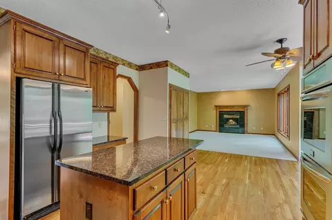 1111 Mill Creek Cir, Saint Cloud, MN 56303 photo 6
