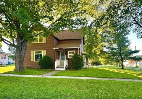 301 Warner Ave, Spring Valley, MN 55975