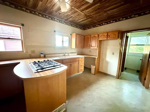 301 Warner Ave, Spring Valley, MN 55975 photo 16