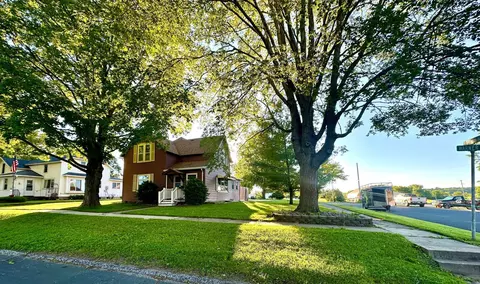 301 Warner Ave, Spring Valley, MN 55975 photo 2