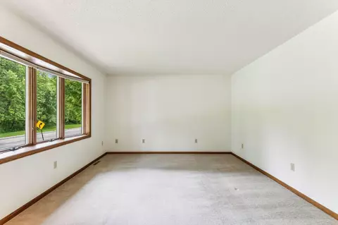 1614 Springwood Ln, Faribault, MN 55021 photo 5
