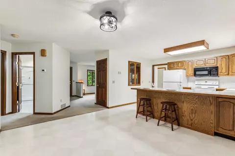 1614 Springwood Ln, Faribault, MN 55021 photo 9
