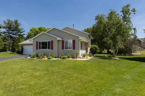 14578 Denver Ct, Rosemount, MN 55068