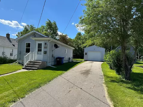 411 Main St E, Detroit Lakes, MN 56501