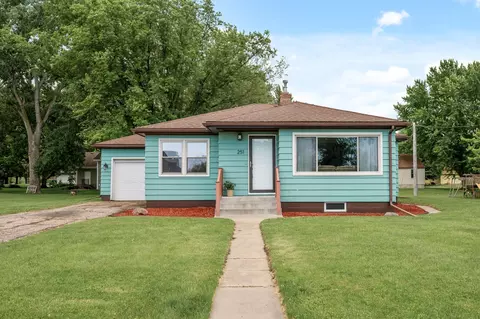 251 State Ave N, New Germany, MN 55367