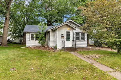 240 2nd Ave SE, Milaca, MN 56353