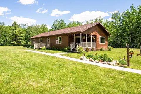 1106 Mcguire Dr, Grand Rapids, MN 55744