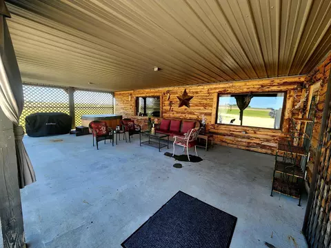 1110 State Highway 23, Pipestone, MN 56164 photo 4