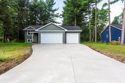 3121 Ingalls Rd, Menomonie, WI 54751