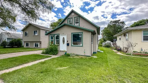 25 11th Ave N, Waite Park, MN 56387