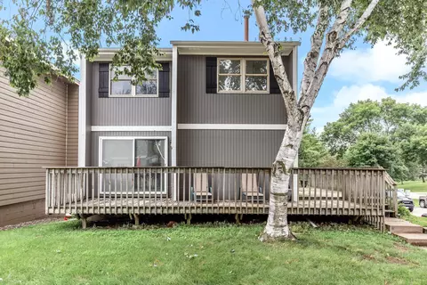 3429 Pilgrim Ln N, Plymouth, MN 55441