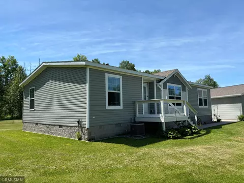 1438 Middle Rd, Cromwell, MN 55726
