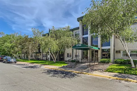 2730 Dale St N #D207, Roseville, MN 55113