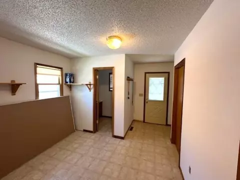 610 Walnut Ave, Watson, MN 56295 photo 3