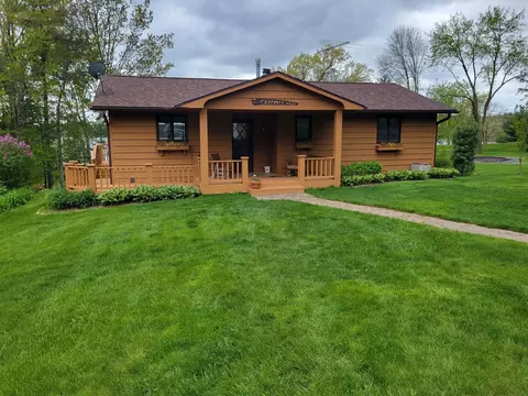 1660 1 34 St #A, Almena, WI 54889