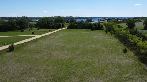 43 480th Ave # F, Big Stone City, SD 57216