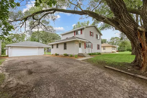 9170 Washington St NE, Blaine, MN 55434