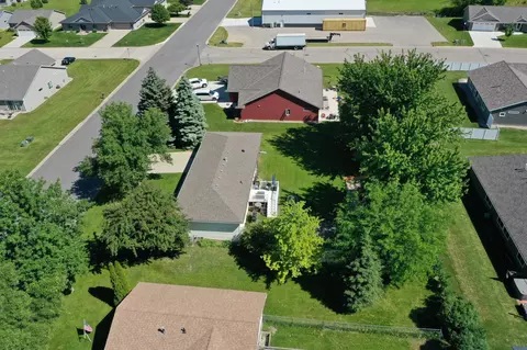 307 25th St SE, Willmar, MN 56201 photo 54