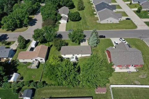 307 25th St SE, Willmar, MN 56201 photo 55
