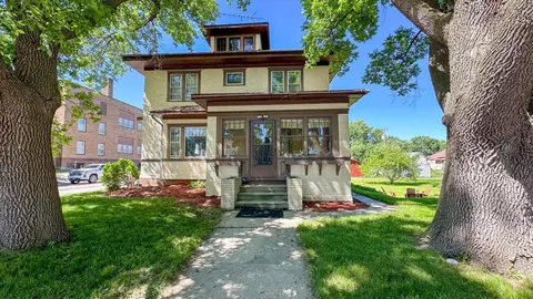 616 Main St W, Silver Lake, MN 55381