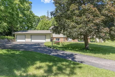 2082 W 65th St, Excelsior, MN 55331 photo 3