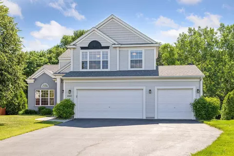 4062 Johnny Cake Ridge Rd, Eagan, MN 55122