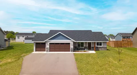 8120 Wood Duck Way, Clear Lake, MN 55319