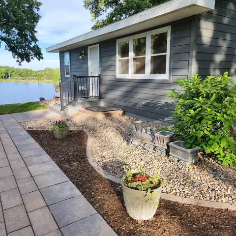 715 Olaf Ave NW, Willmar, MN 56201 photo 4