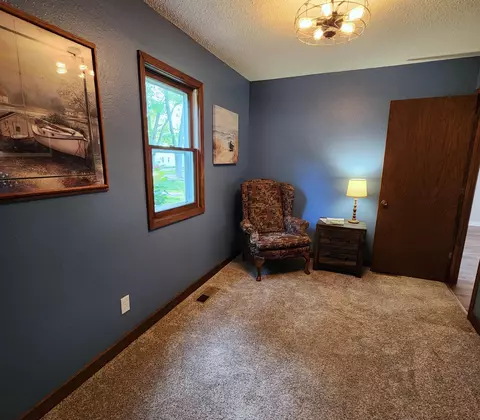 715 Olaf Ave NW, Willmar, MN 56201 photo 17