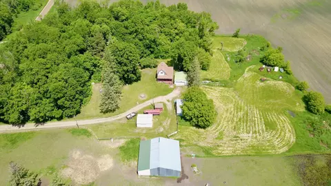 1603 NE Homestead Rd NE, Nelson, MN 56355