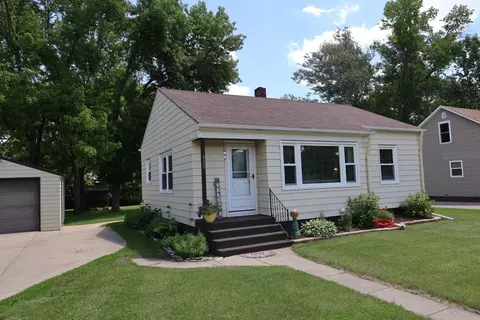 400 1st St E, Chokio, MN 56221 photo 2