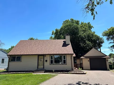 6107 47th Ave N, Crystal, MN 55422