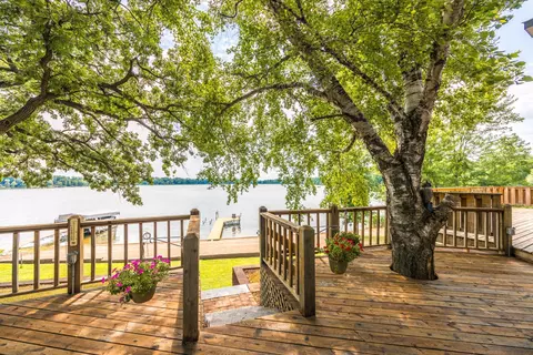 7105 Rosewood Ave NW, South Haven, MN 55382