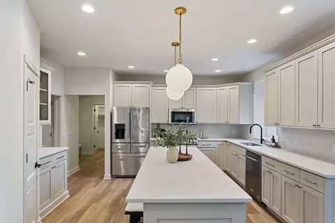 4167 Pond Wynde S, Eagan, MN 55122 photo 16