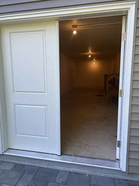 4167 Pond Wynde S, Eagan, MN 55122 photo 43