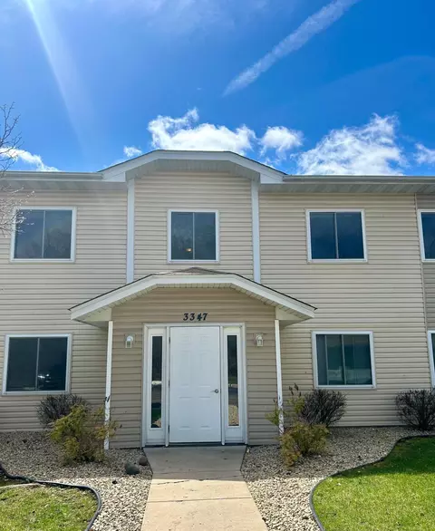 3347 Nevada Ave N #4704, Crystal, MN 55427