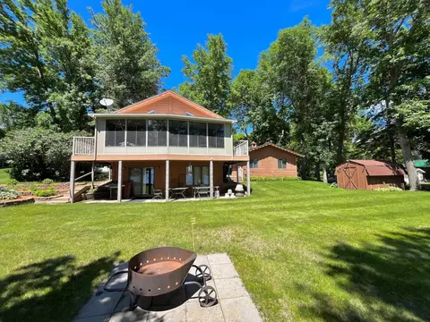 21737 Faith Dr, Osakis, MN 56360