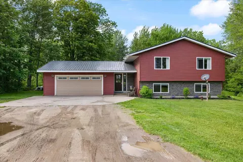 19458 Nordic Ridge Rd, Bovey, MN 55709