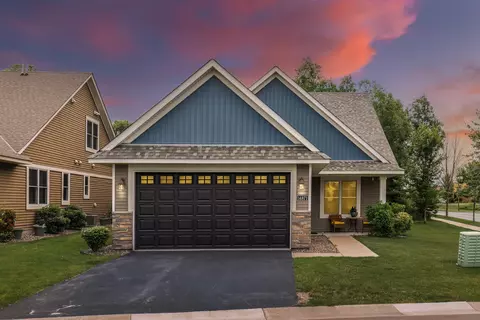 14871 Empress Ave N, Hugo, MN 55038