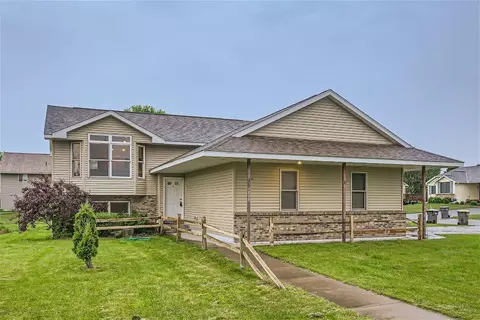 1890 Rotterdam Ave, Baldwin, WI 54002