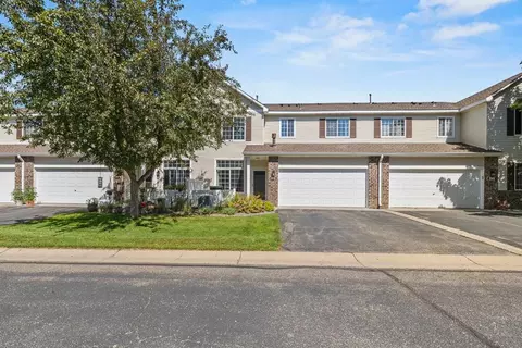 291 Tamarack Trl #702, Farmington, MN 55024