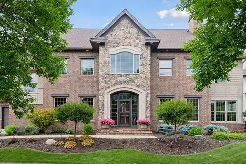 5035 Shenandoah Ln N, Minneapolis, MN 55446