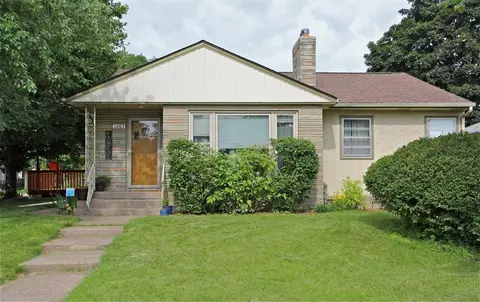 1263 Alameda St, Saint Paul, MN 55117