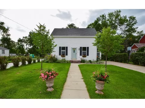 533 Lowery Ave, Belgrade, MN 56312