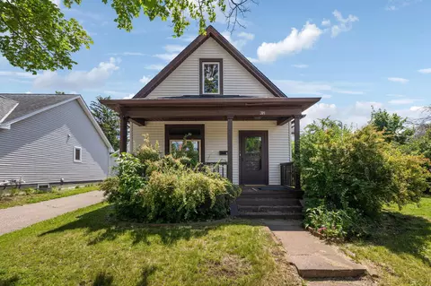 38 George St E, Saint Paul, MN 55107